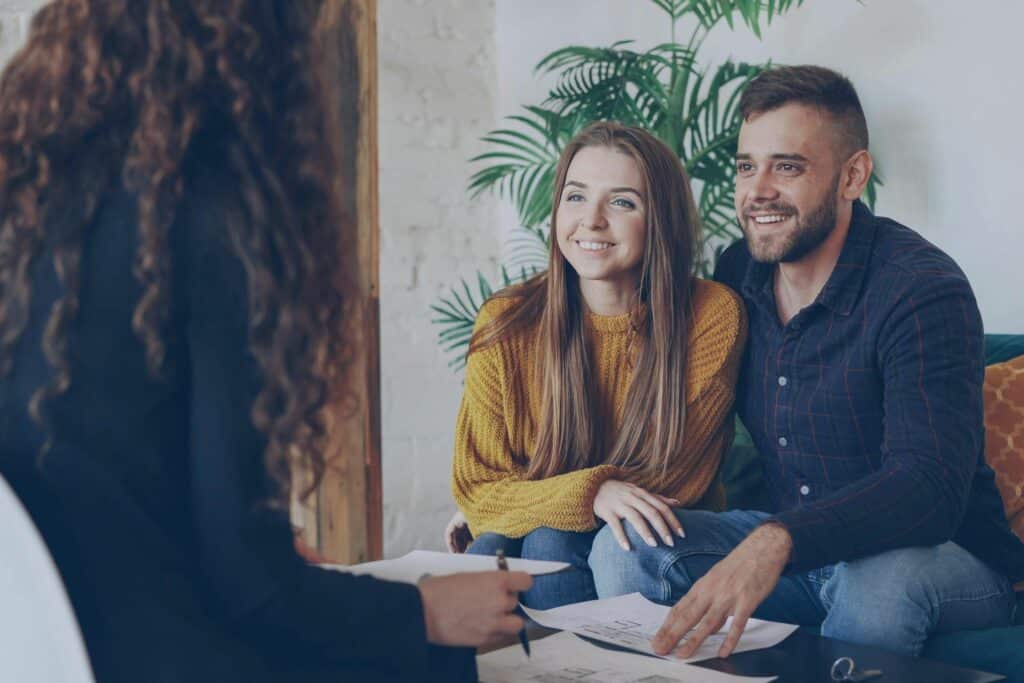 Should You Work With a Real Estate Agent or Sell by Owner 2 - Should I Work With a Real Estate Agent or Sell by Owner? - Black Bear